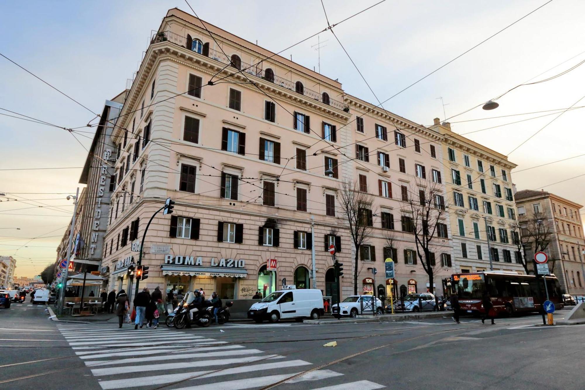 Deza Cozy Place Manzoni روما المظهر الخارجي الصورة